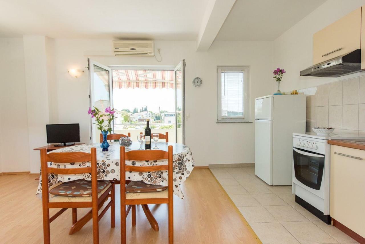 Apartments Maco Petrcane Ngoại thất bức ảnh