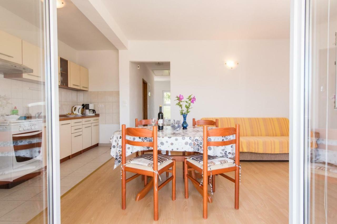 Apartments Maco Petrcane Ngoại thất bức ảnh