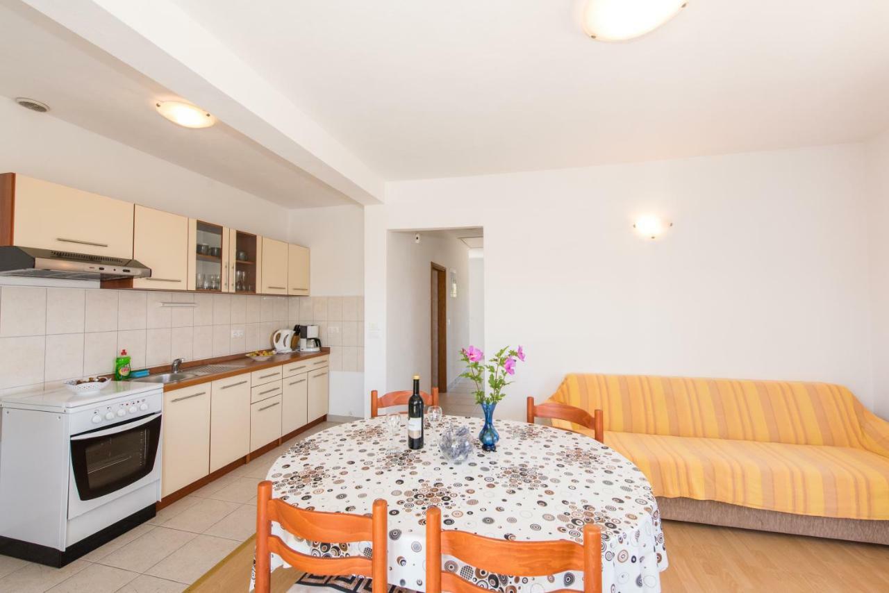 Apartments Maco Petrcane Ngoại thất bức ảnh